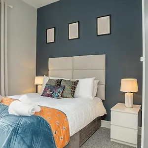 2-bdr-apartment-at-queens-uni.belfasthotelsireland.com/